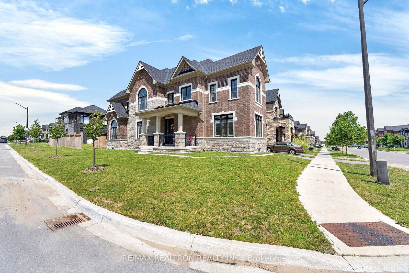 40-auckland-drive-whitby-ontario-e13566246