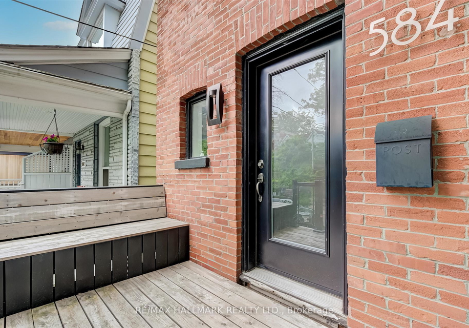 584-logan-avenue-toronto-toronto-ontario-e13566900