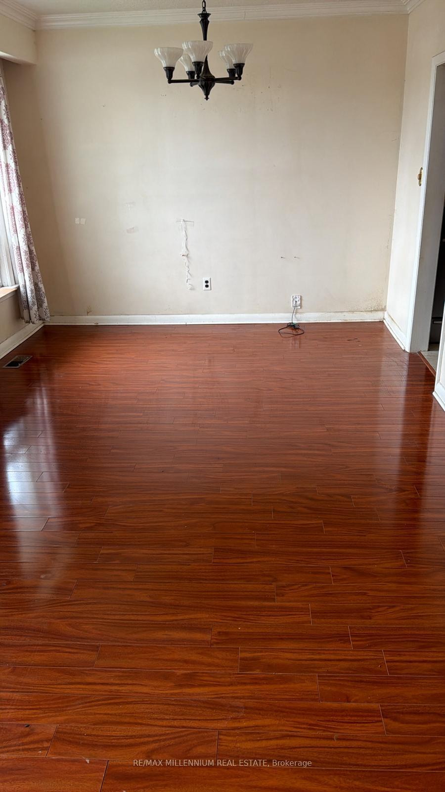 5-brewton-road-toronto-scarborough-ontario-e13567234