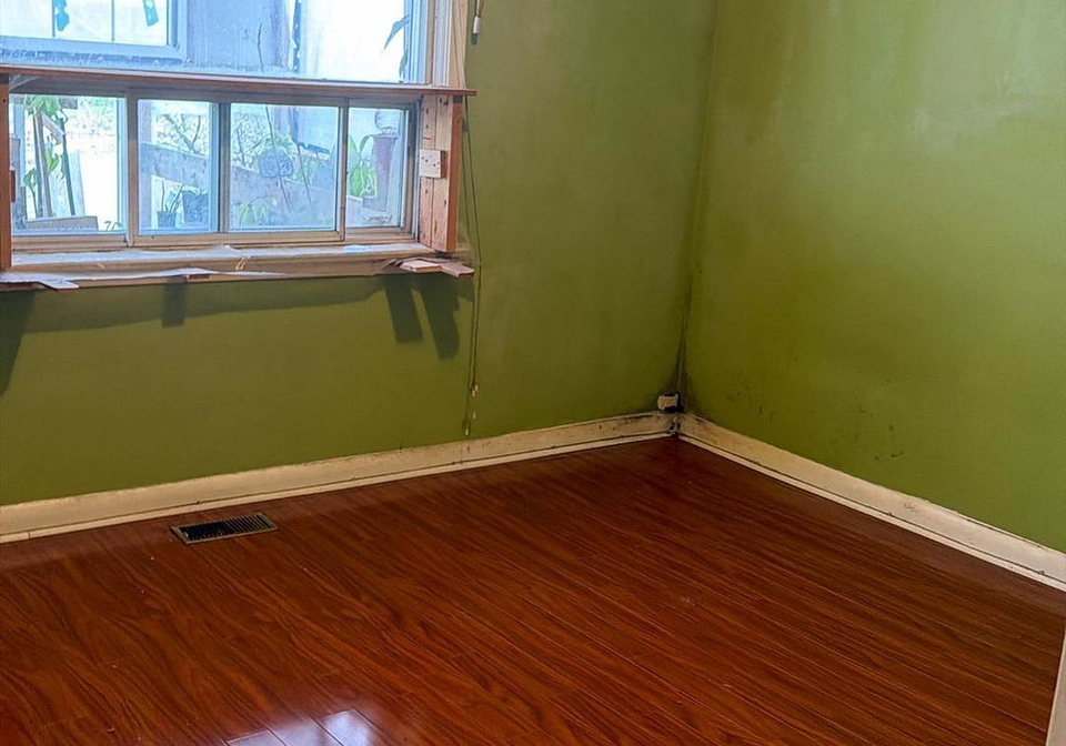 5-brewton-road-toronto-scarborough-ontario-e13567234