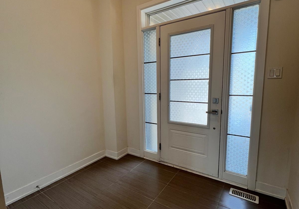 54-donald-fleming-way-whitby-ontario-e13567354