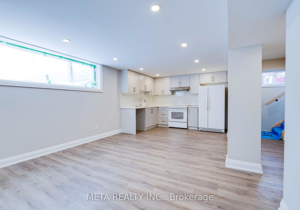 6-fintona-avenue-toronto-scarborough-ontario-e13567778