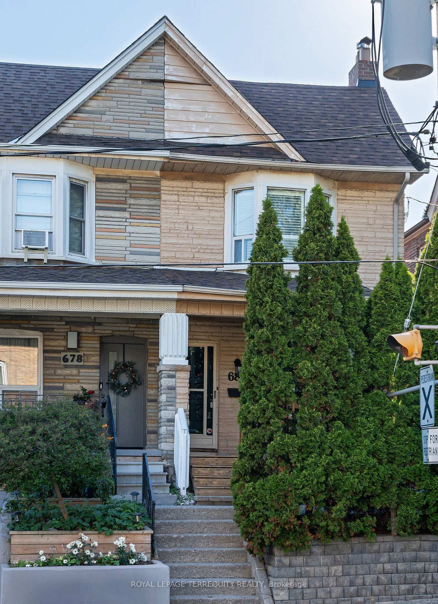 680-woodbine-avenue-toronto-toronto-ontario-e13567796