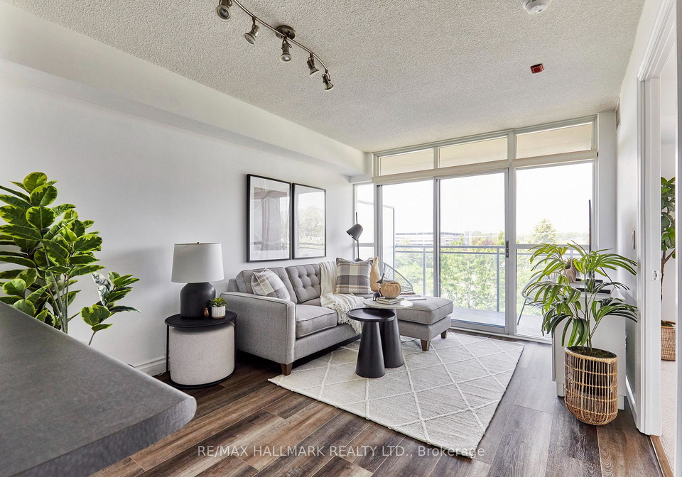 1600-charles-street-whitby-ontario-e13568234
