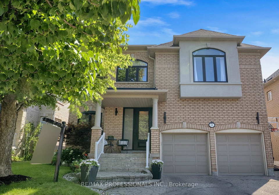 11-tweedie-crescent-whitby-ontario-e13568514