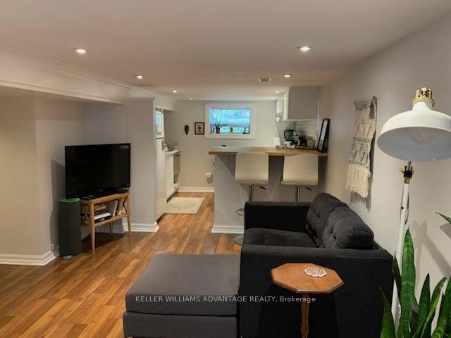 17-keystone-avenue-toronto-toronto-ontario-e13568710