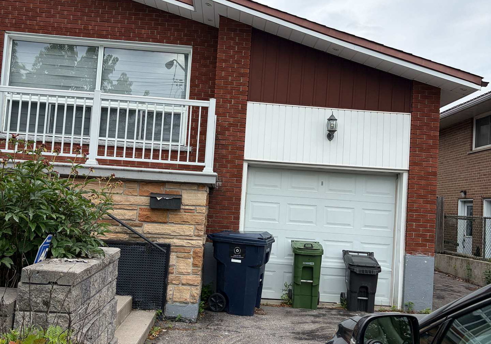 1074-midland-avenue-toronto-scarborough-ontario-e13569090