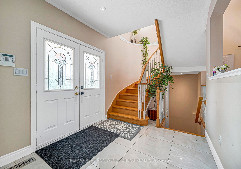 1507-clearbrook-drive-oshawa-ontario-e13569180