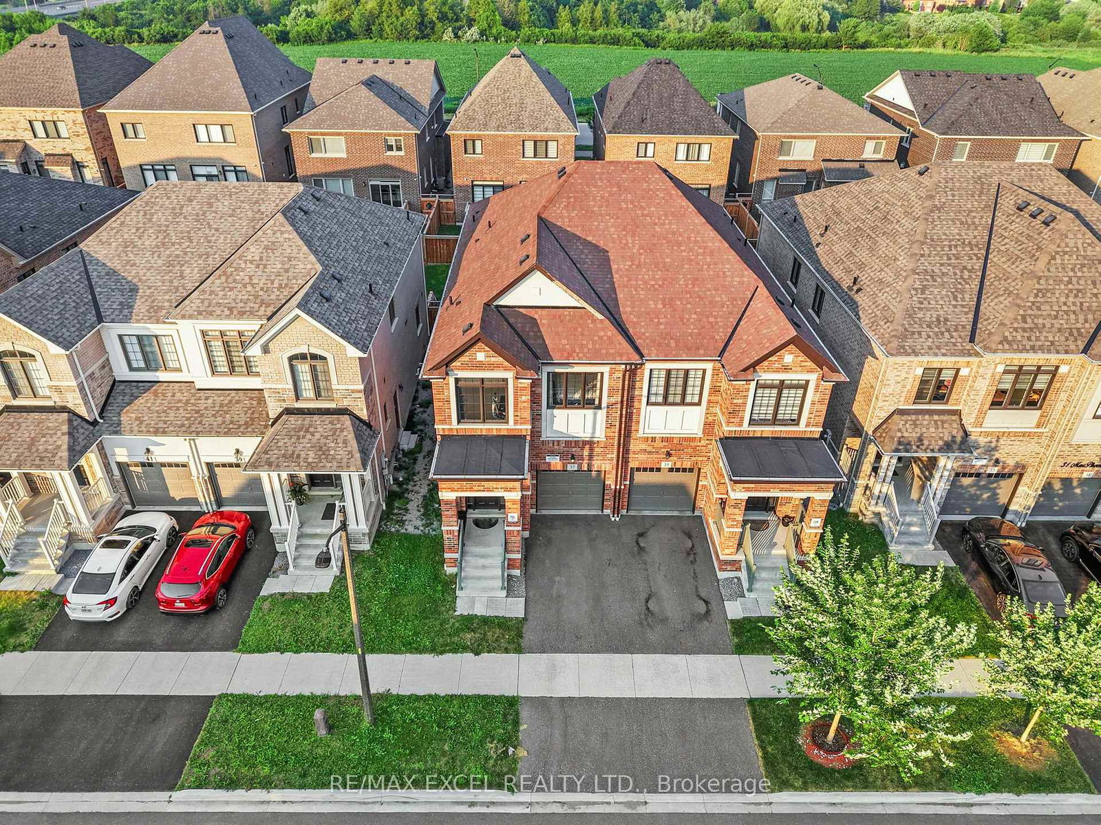 37-macpherson-street-whitby-ontario-e13569190