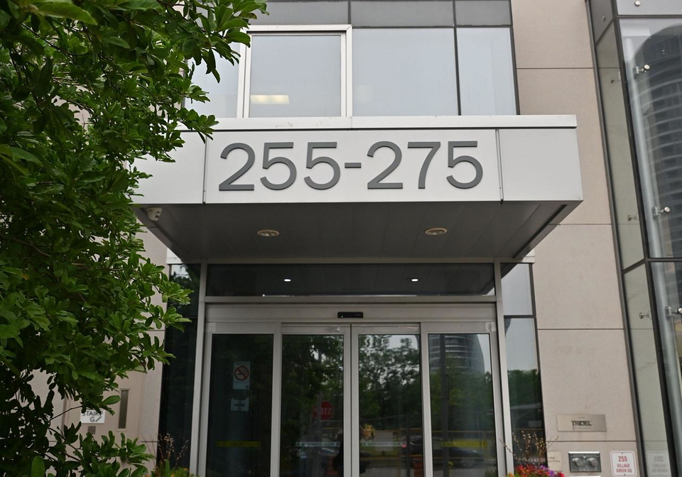 255-village-green-square-toronto-scarborough-ontario-e13569890