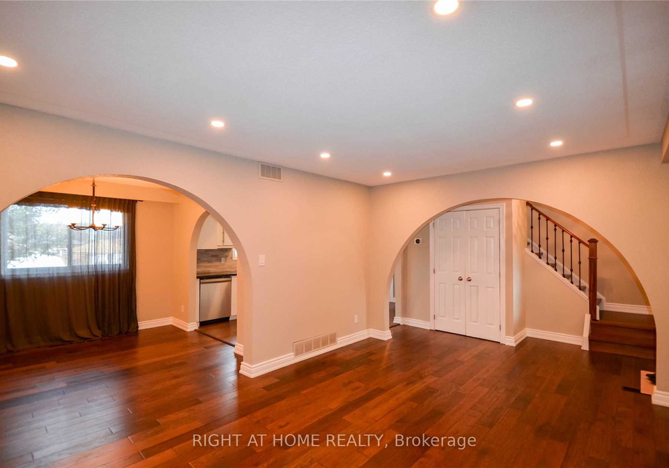11-kinnison-court-ajax-ontario-e13569976