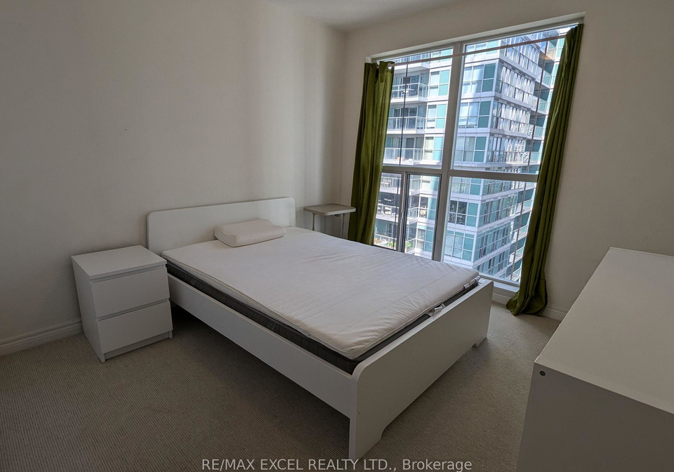 60-town-centre-court-toronto-scarborough-ontario-e13569984