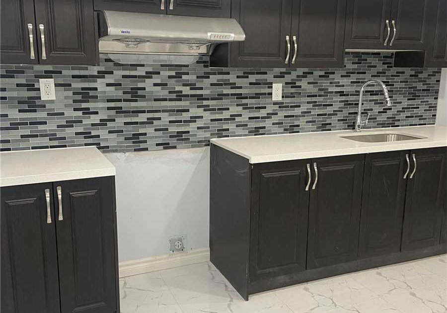 21-good-road-toronto-scarborough-ontario-e13570666