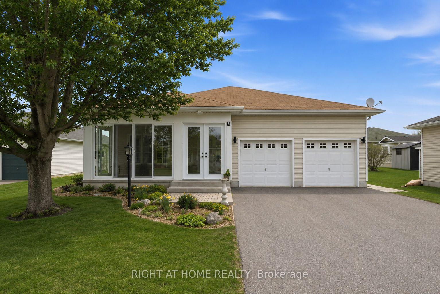 5-park-place-lane-clarington-ontario-e13570910