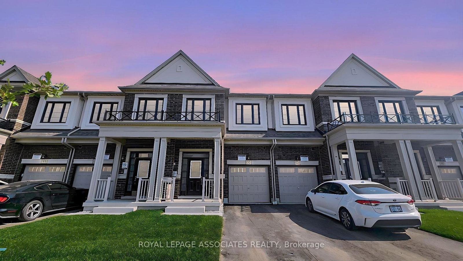 36-velvet-drive-whitby-ontario-e13571324