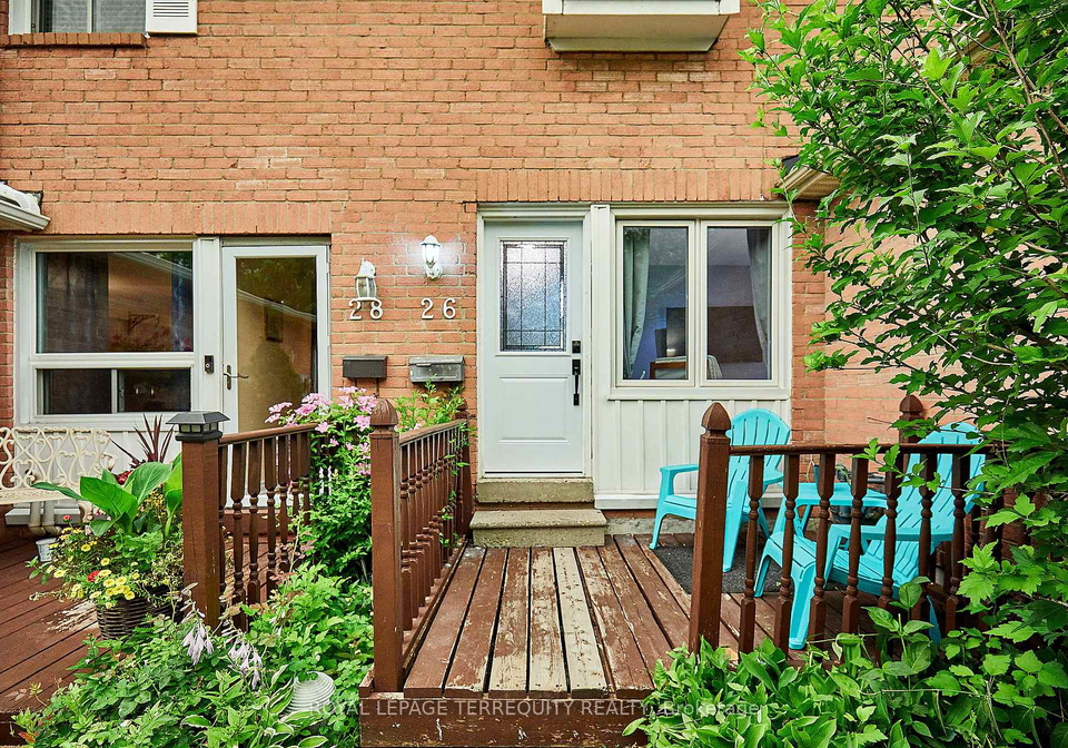26-field-crescent-ajax-ontario-e13572202