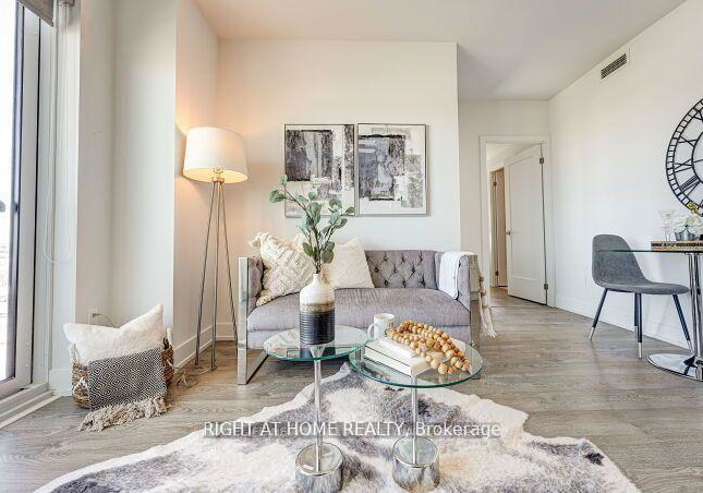 2550-simcoe-street-e-oshawa-ontario-e13572286