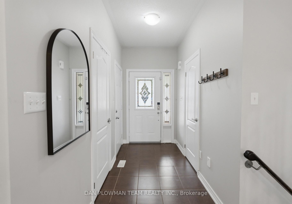 1174-salmers-drive-oshawa-ontario-e13572314