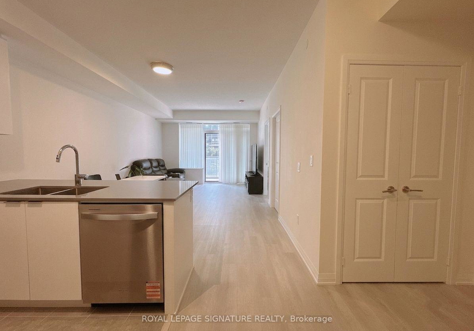 3270-sheppard-avenue-e-toronto-scarborough-ontario-e13572498