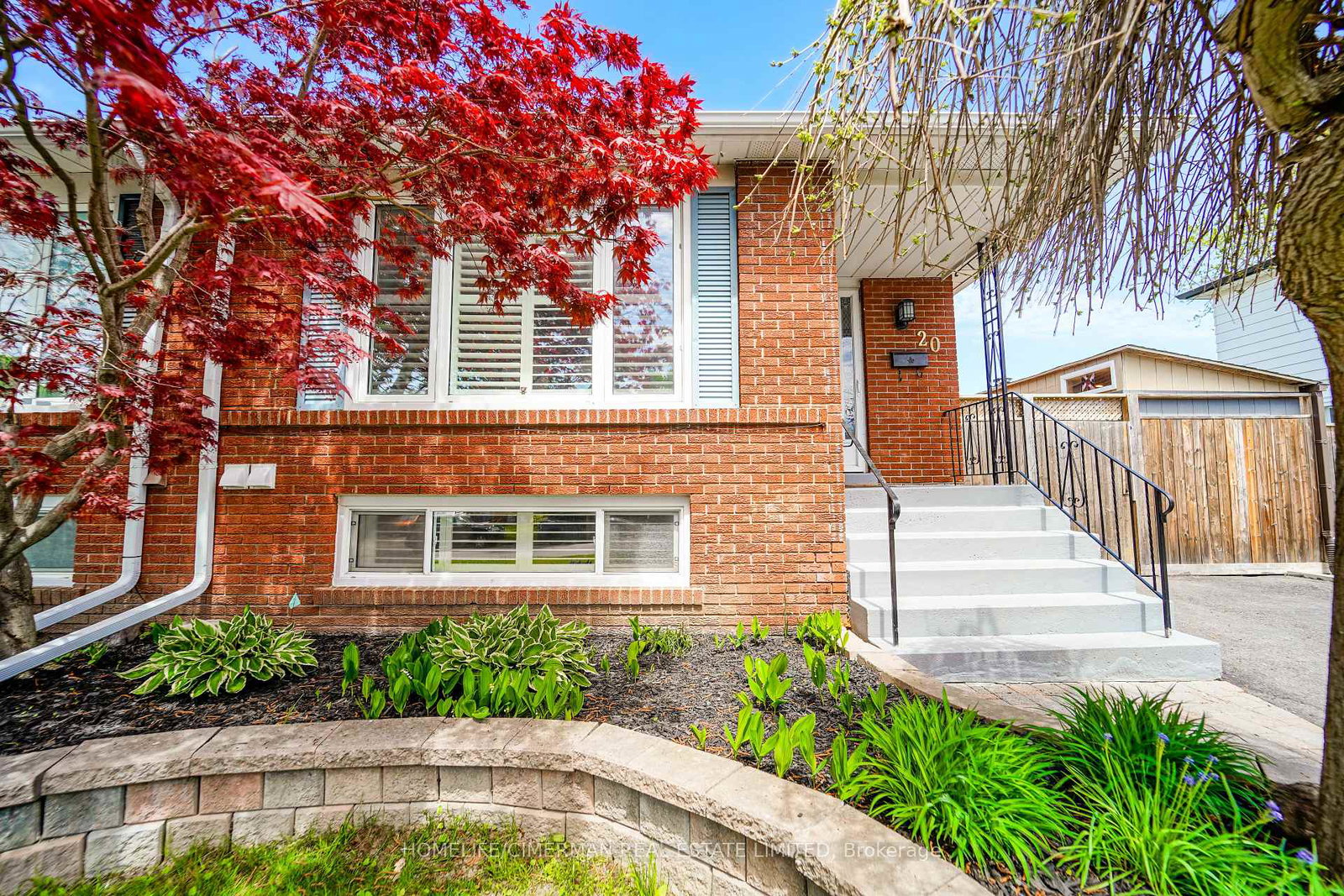 20-lawrence-crescent-clarington-ontario-e13573382