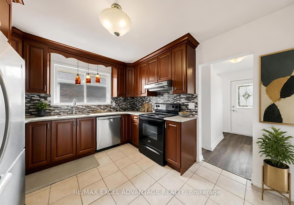 479-lowell-avenue-oshawa-ontario-e13573806