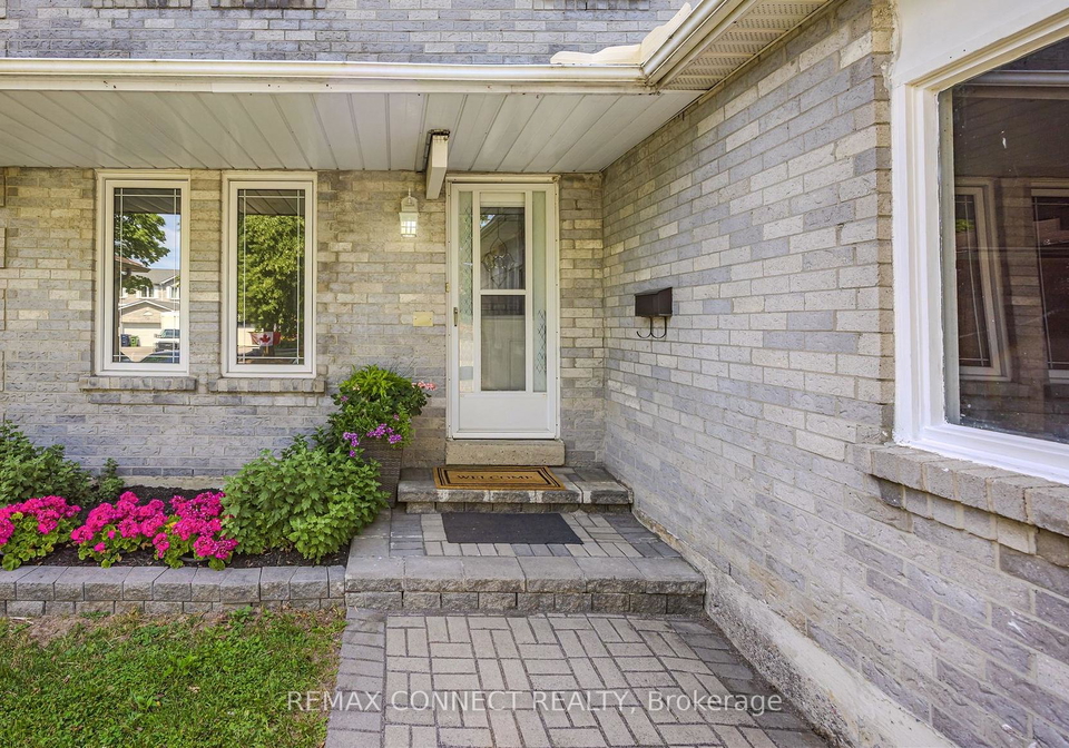 12-bingley-road-toronto-scarborough-ontario-e13573954