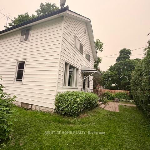 4893-victoria-street-pickering-ontario-e13574010