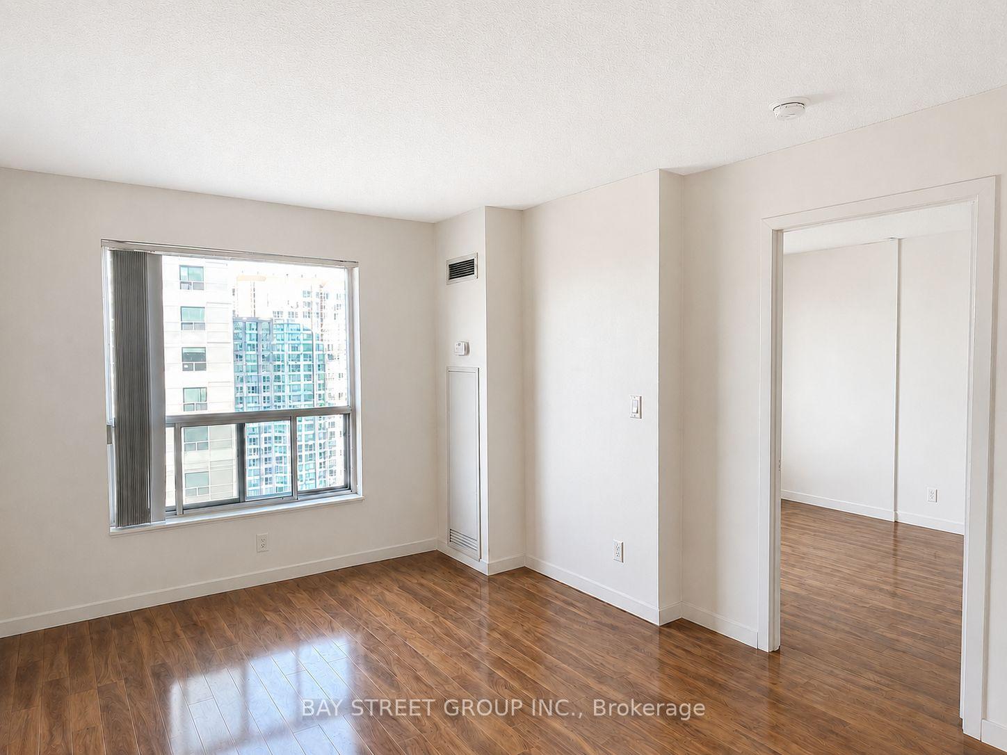 36-lee-centre-drive-toronto-scarborough-ontario-e13574586