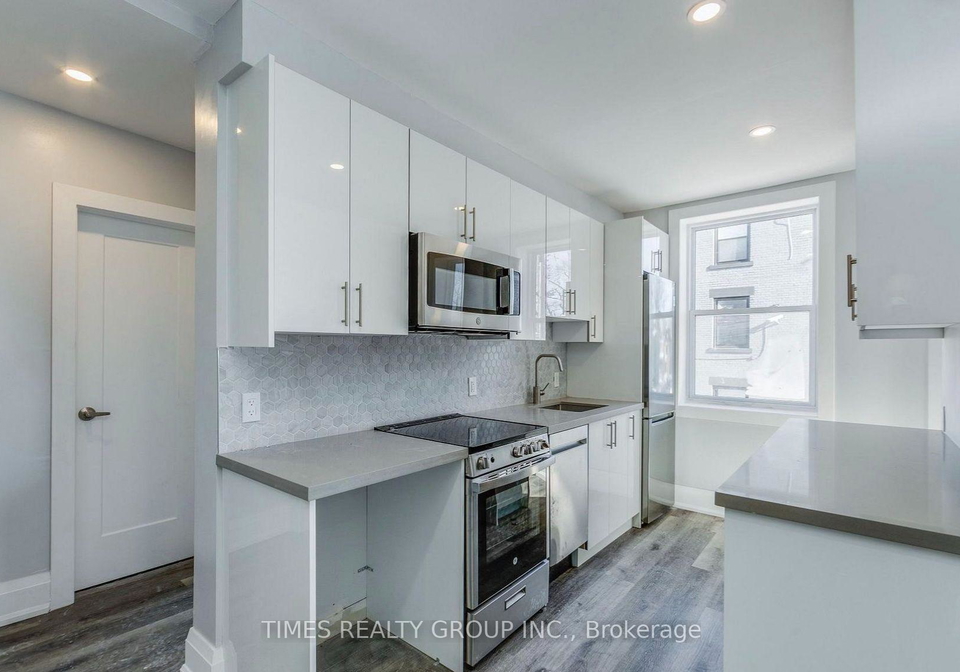 1480-dundas-street-e-toronto-toronto-ontario-e13574860