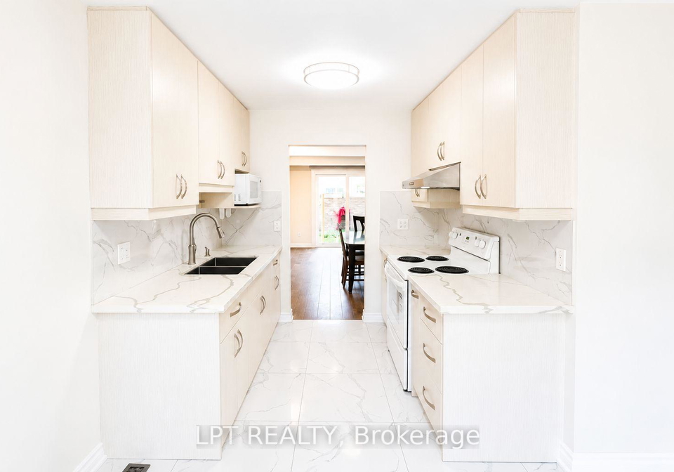 100-burrows-hall-boulevard-toronto-scarborough-ontario-e13574908