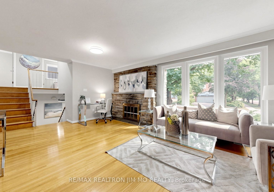40-ravencliff-crescent-toronto-scarborough-ontario-e13575004