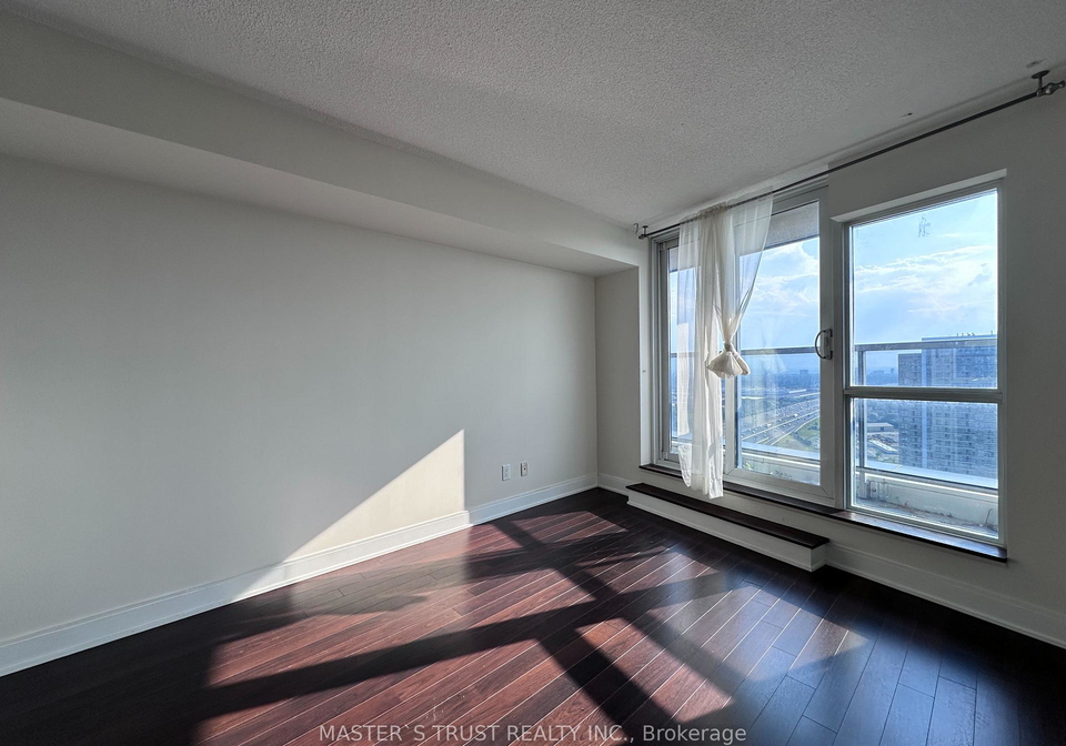 135-village-green-square-toronto-scarborough-ontario-e13575080