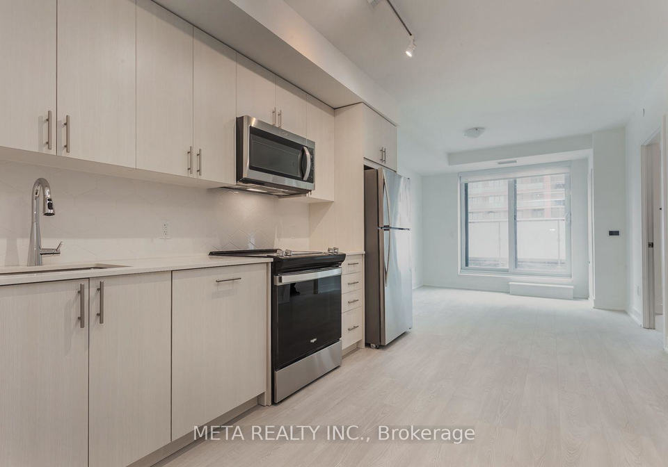2545-simcoe-street-n-oshawa-ontario-e13575312