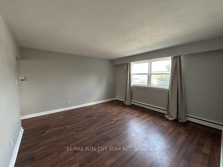 399-elmgrove-avenue-oshawa-ontario-e13575864