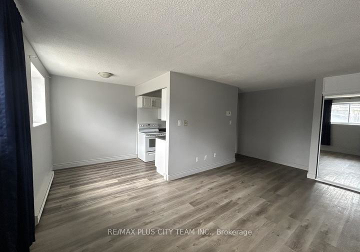 200-park-road-oshawa-ontario-e13575918