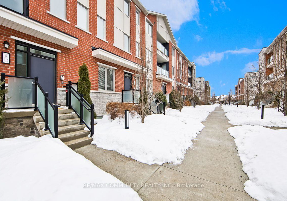 1148-dragonfly-avenue-pickering-ontario-e13575966