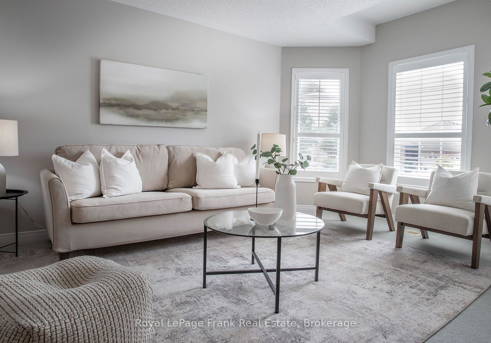 1477-greenvalley-trail-oshawa-ontario-e13576052