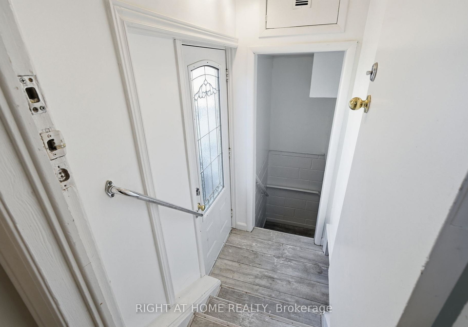 708-carnegie-avenue-oshawa-ontario-e13576062