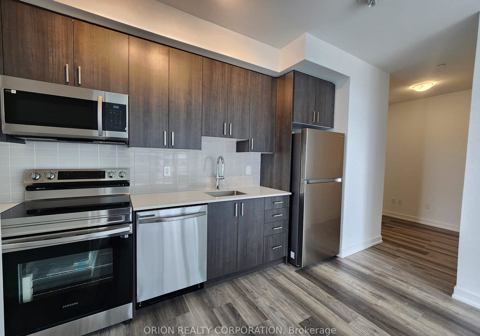 1455-celebration-drive-pickering-ontario-e13576708