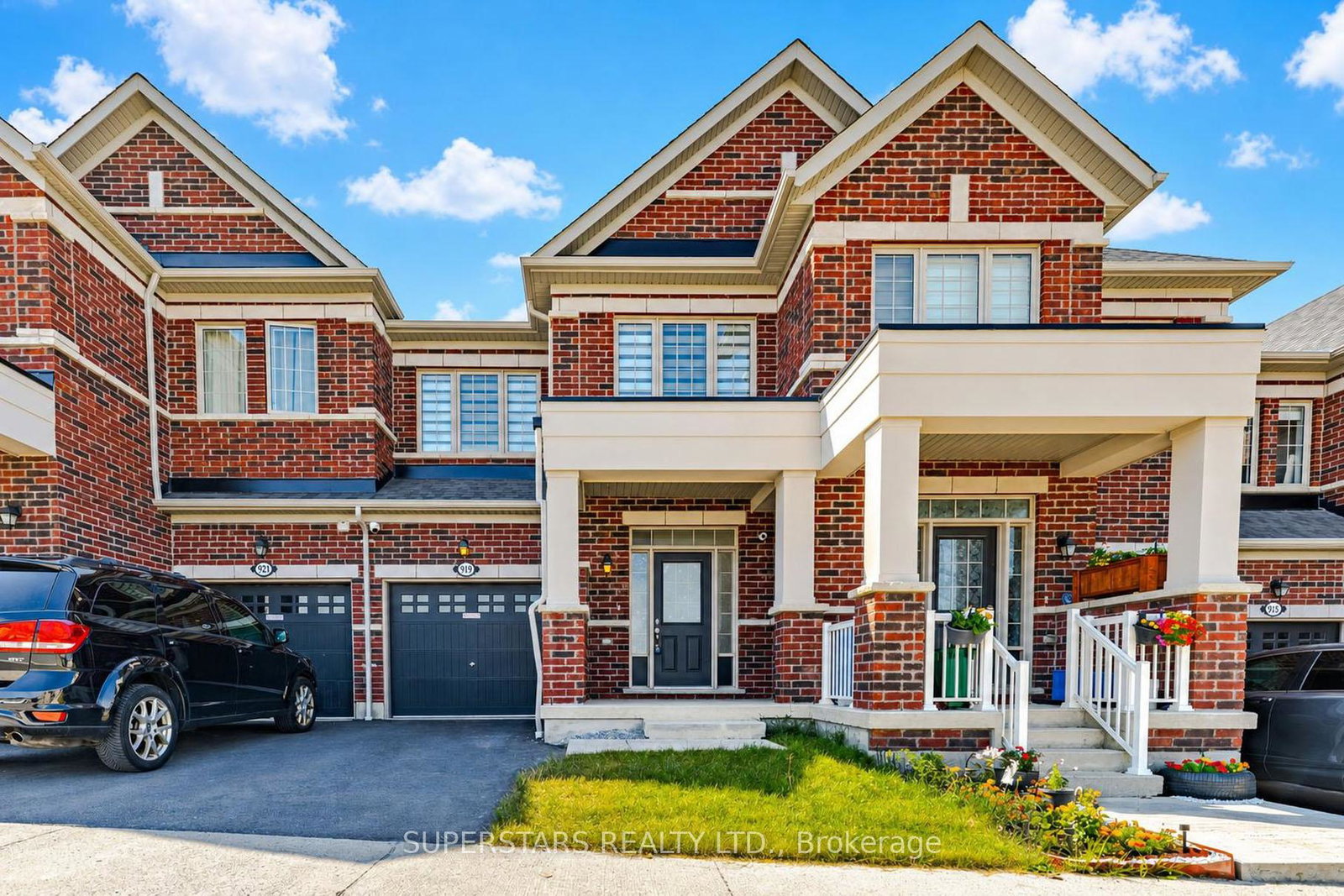 919-elizabeth-mackenzie-drive-pickering-ontario-e13577352