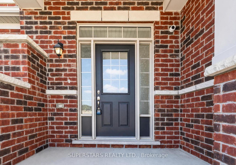 919-elizabeth-mackenzie-drive-pickering-ontario-e13577352
