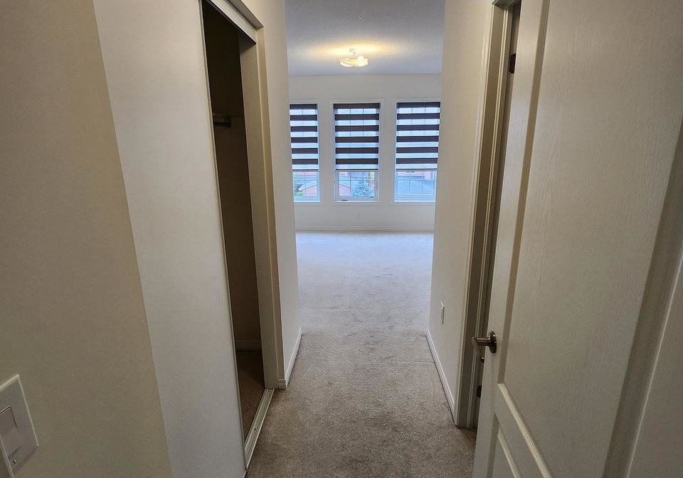 527-old-harwood-avenue-e-ajax-ontario-e13577636