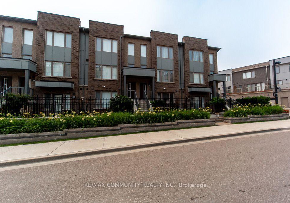 1525-kingston-road-pickering-ontario-e13577682
