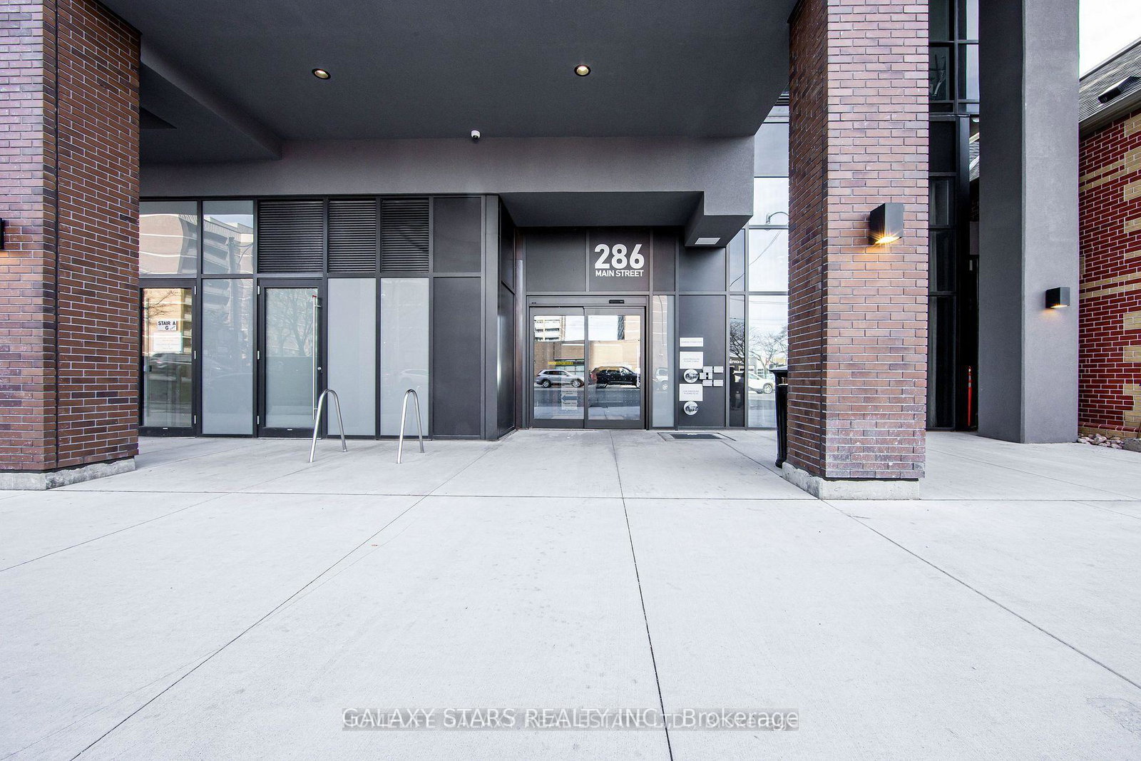 286-main-street-toronto-toronto-ontario-e13578220