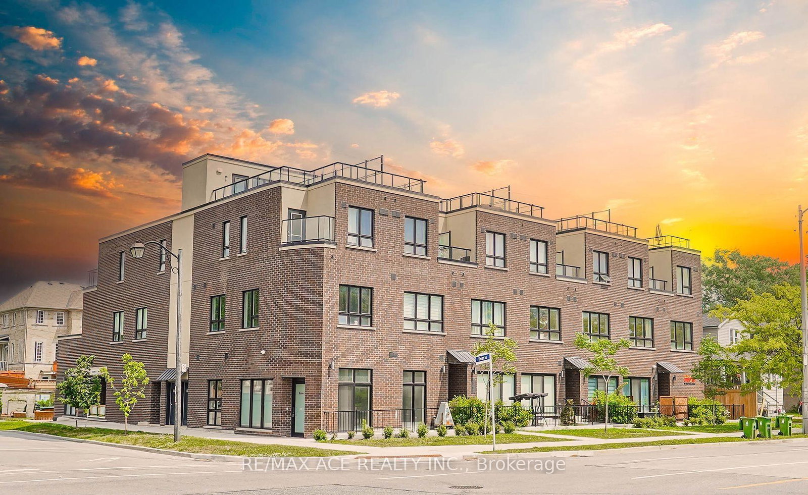 3686-st-clair-avenue-e-toronto-scarborough-ontario-e13578556