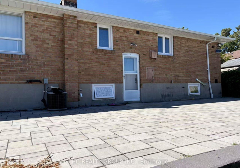 bsmt-7-ivanhoe-court-toronto-scarborough-ontario-e13578590