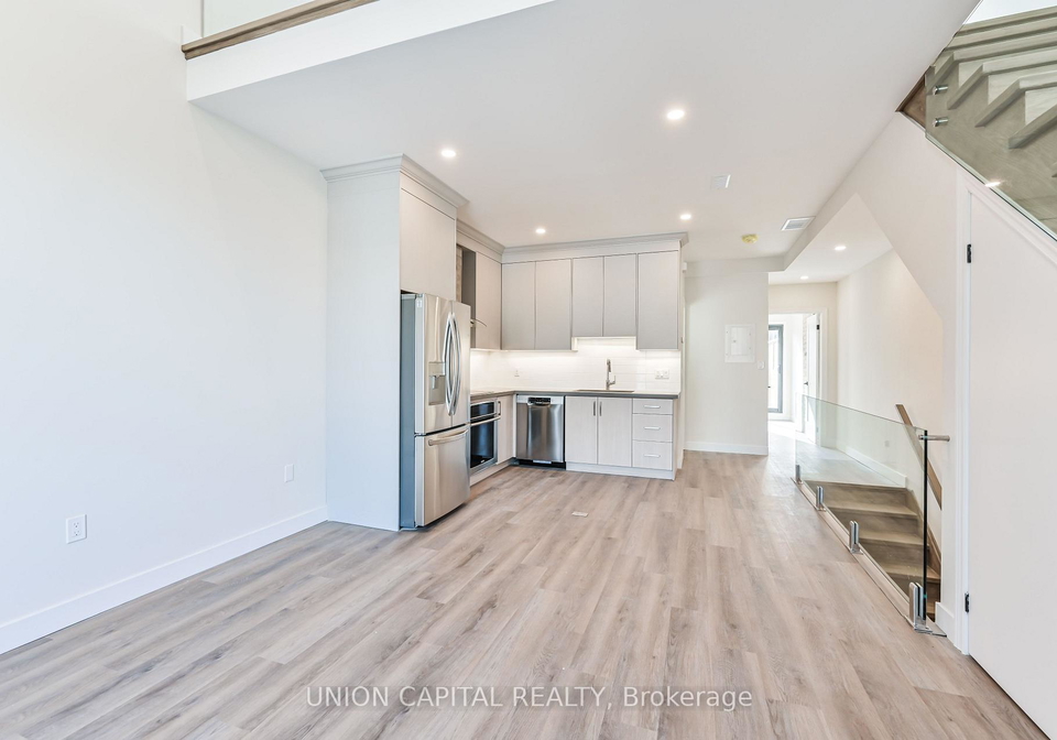 180-broadview-avenue-toronto-toronto-ontario-e13578970
