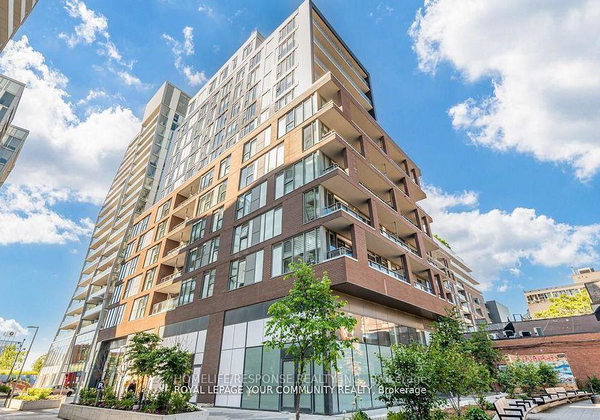 30-baseball-place-toronto-toronto-ontario-e13579032