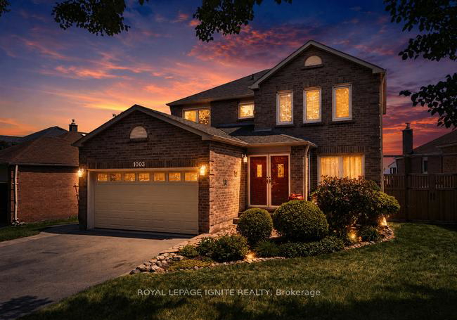 1003-maury-crescent-pickering-ontario-e13579140