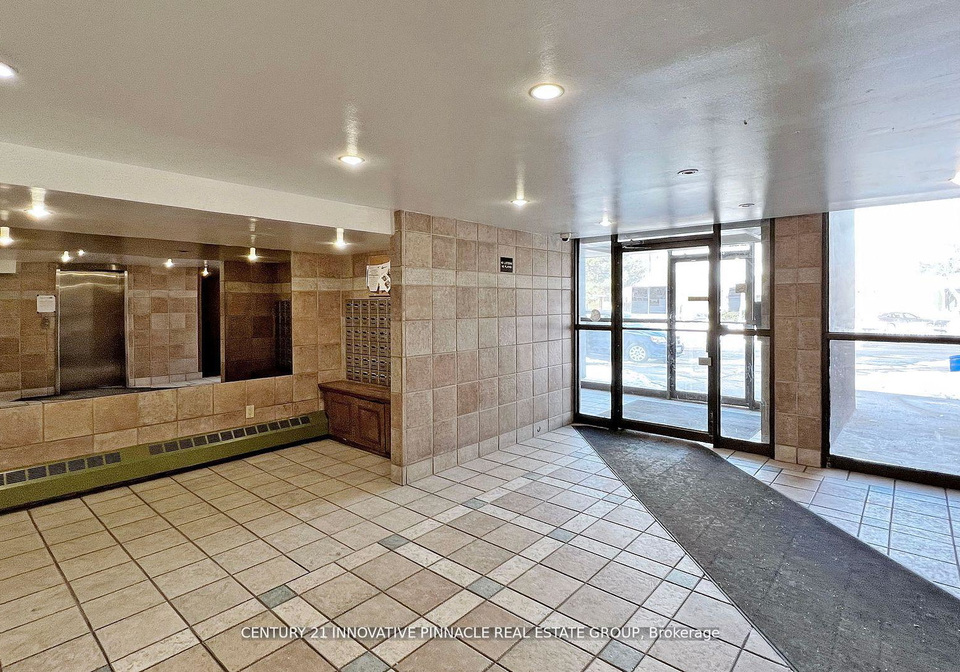 1703-mccowan-road-toronto-scarborough-ontario-e13579188